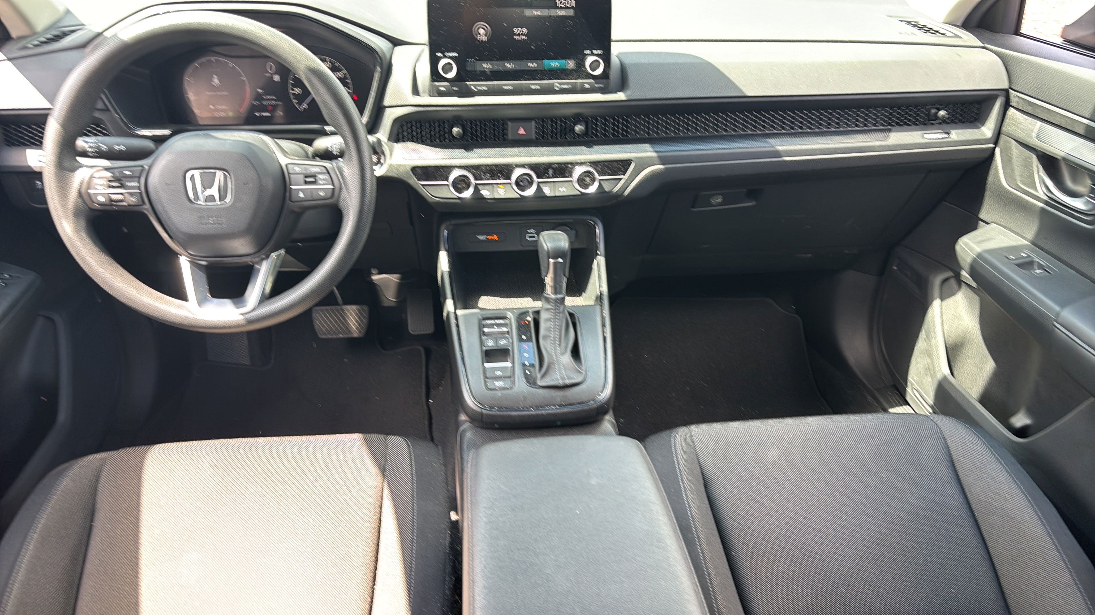 Used 2024 Honda CR-V LX image 12