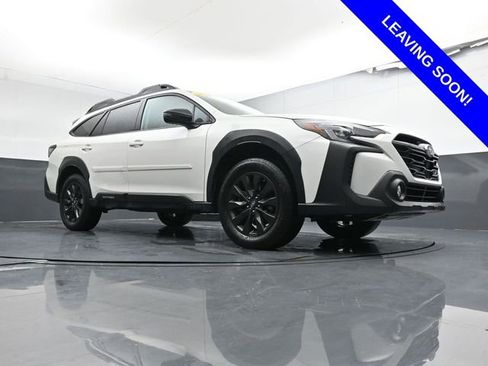 Used 2025 Subaru Outback Onyx Edition XT AWD/4WD image 23