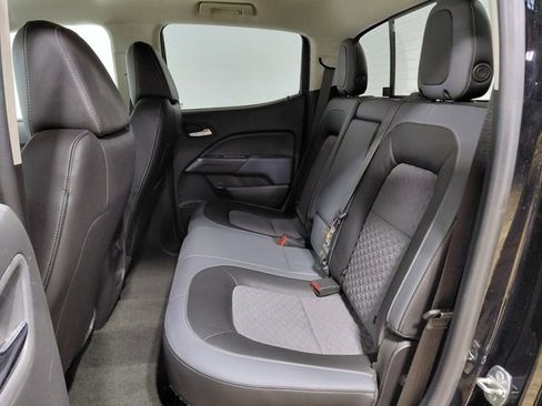 Used 2017 Chevrolet Colorado Z71 image 40