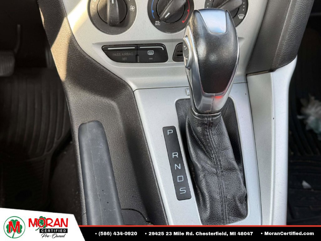 Used 2014 Ford Focus SE w/ Equipment Group 201A FWD image 23