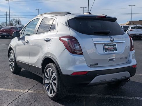 Used 2022 Buick Encore Preferred w/ Safety Package image 5