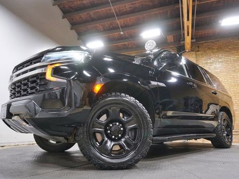 Used 2021 Chevrolet Tahoe 4WD image 3