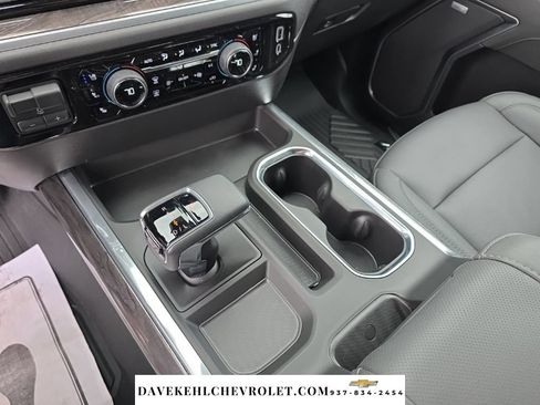Used 2026 Chevrolet Silverado 1500 LTZ AWD/4WD image 22