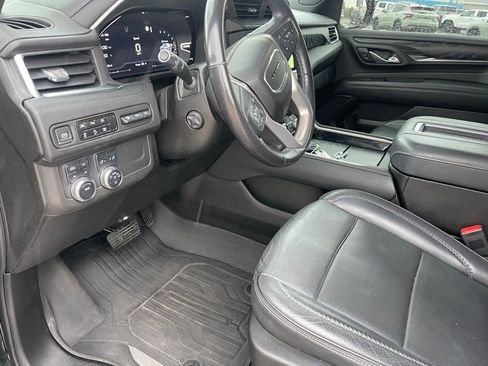 Used 2023 GMC Yukon Denali AWD/4WD image 13