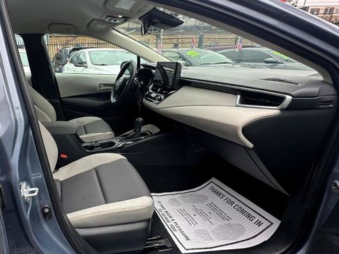 Used 2024 Toyota Corolla LE FWD image 19
