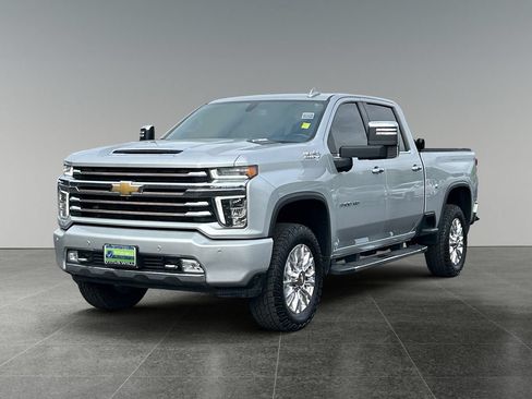 Used 2022 Chevrolet Silverado 3500 High Country AWD/4WD image 3
