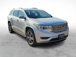Used 2019 GMC Acadia Denali w/ Technology Package image 1