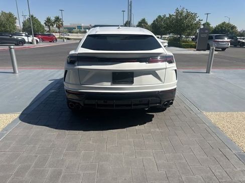 Used 2022 Lamborghini Urus AWD/4WD image 6