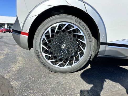 New 2024 Hyundai Ioniq 5 Limited image 36