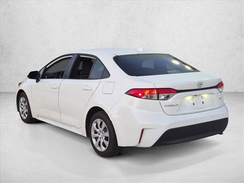 Certified 2024 Toyota Corolla LE FWD image 7