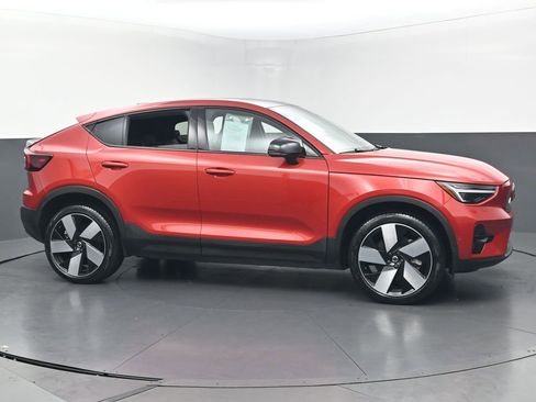Used 2023 Volvo C40 P8 Recharge Ultimate AWD/4WD image 6