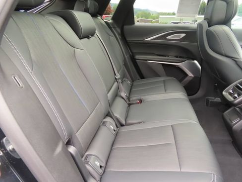 Used 2024 Cadillac Lyriq Sport RWD image 43
