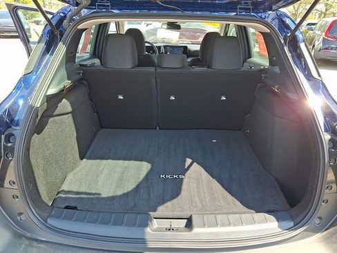 Certified 2025 Nissan Kicks S image 29