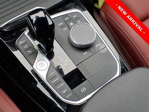 Used 2018 RAM 1500 Laramie image 25