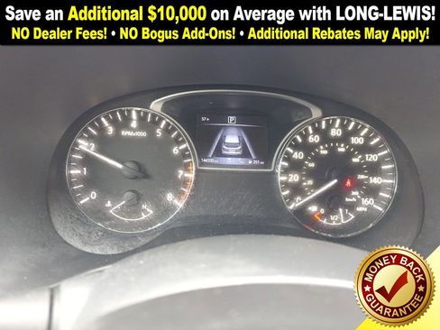 Used 2017 Nissan Pathfinder Platinum image 19