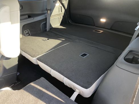 Used 2025 Lincoln Aviator Reserve w/ Equipment Group 201A image 10