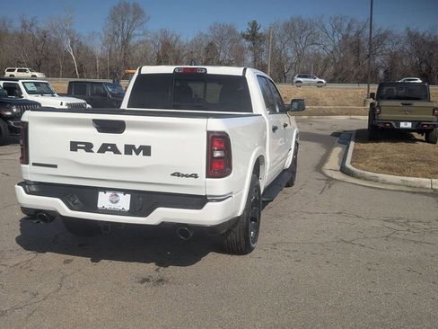 New 2026 RAM 1500 Big Horn AWD/4WD image 5