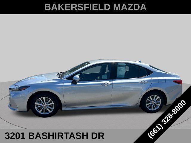 Used 2025 Toyota Camry LE FWD image 2
