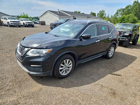 Used 2020 Nissan Rogue S FWD image 1