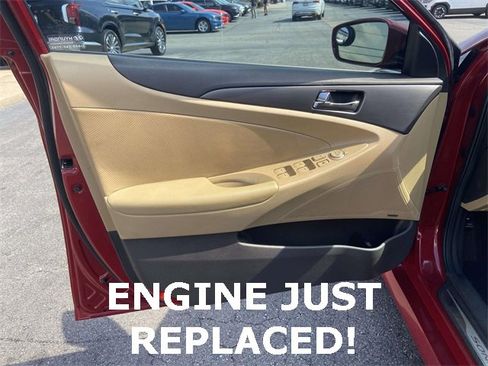 Used 2012 Hyundai Sonata Hybrid w/ Ultimate Pkg image 12