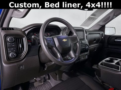 Used 2023 Chevrolet Silverado 1500 Custom image 10