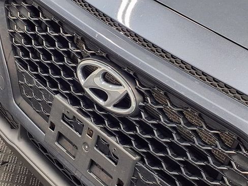 Used 2019 Hyundai Kona SE AWD/4WD image 15
