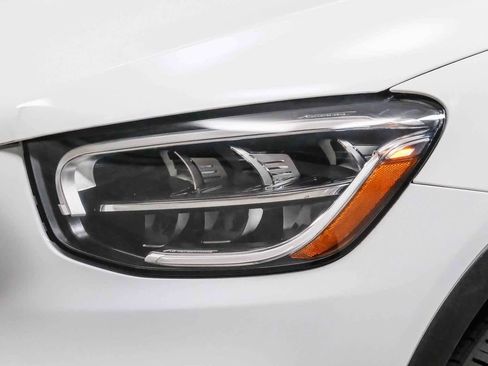 Certified 2022 Mercedes-Benz GLC 300 GLC 300 image 11