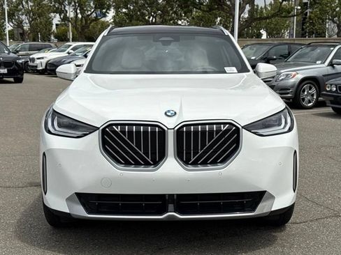 Used 2026 BMW X3 xDrive30i w/ Convenience Package AWD/4WD image 4