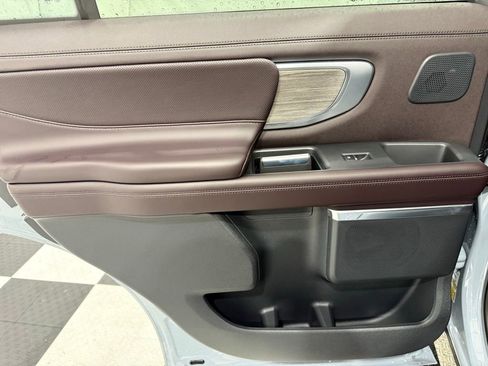 New 2025 Ford Expedition Platinum w/ Platinum Ultimate Package image 23