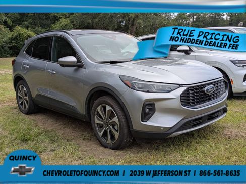 Used 2024 Ford Escape Platinum w/ Premium Technology Package AWD/4WD image 1