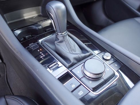 Certified 2025 MAZDA MAZDA3 s image 19