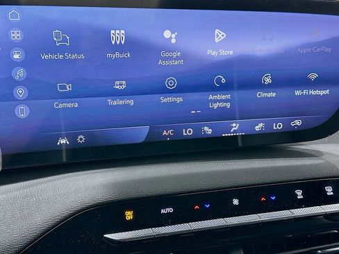 New 2026 Buick Enclave Preferred image 17