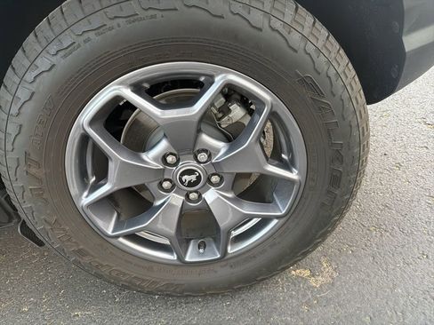 Used 2023 Ford Bronco Sport Badlands image 7