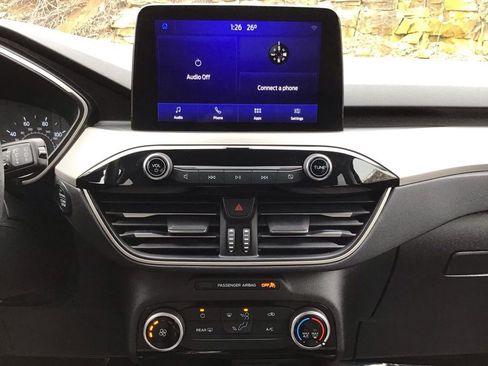 Used 2022 Ford Escape SE image 13