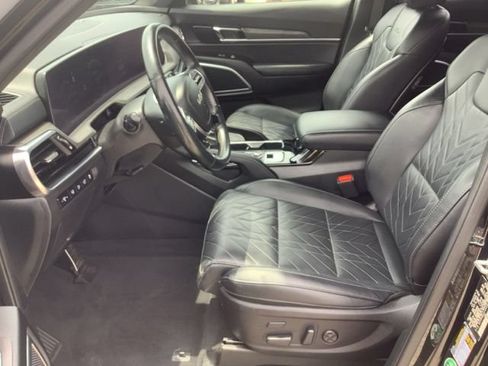 Used 2024 Kia Telluride SX Prestige X-Pro AWD/4WD image 11