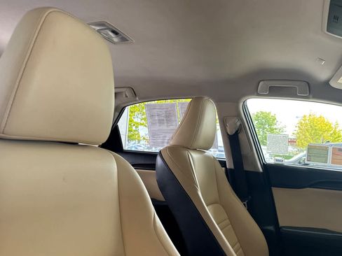 Used 2018 Lexus NX 300 AWD image 18