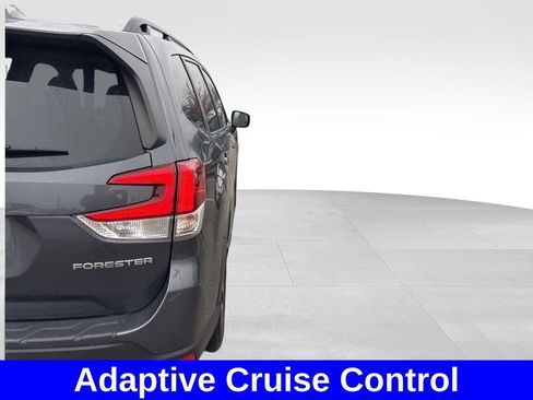 Certified 2022 Subaru Forester Premium image 5