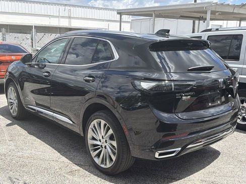 Used 2025 Buick Envision Avenir AWD/4WD image 8