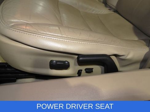 Used 2008 Chevrolet Corvette Coupe w/ Preferred Equipment Group image 7