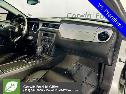 Used 2013 Ford Mustang Premium w/ V6 Performance Pkg RWD image 26