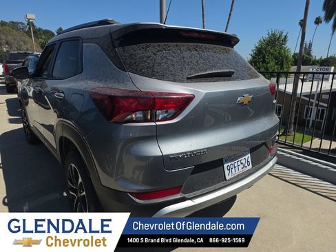 Used 2025 Chevrolet TrailBlazer LT FWD image 4