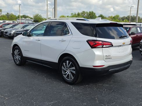 Certified 2024 Chevrolet Equinox Premier FWD image 3