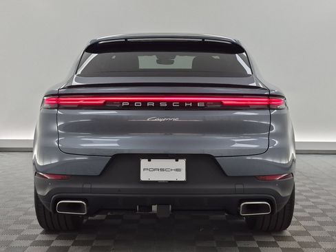 New 2026 Porsche Cayenne Coupe AWD/4WD image 9