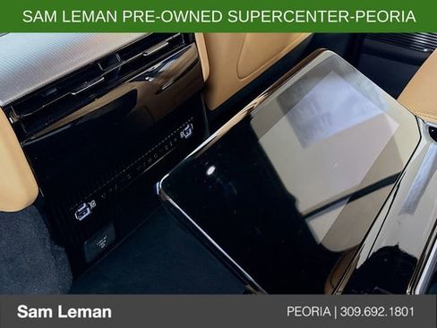 Used 2023 Jeep Grand Wagoneer Series III AWD/4WD image 27