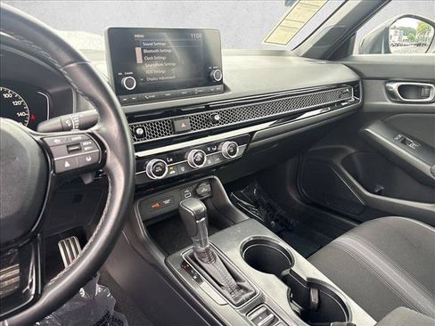 Used 2023 Honda Civic Sport image 16
