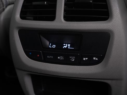 Used 2020 Honda Pilot EX image 17