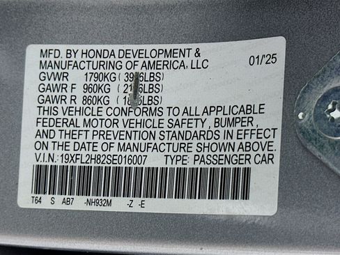 Used 2025 Honda Civic Sport image 12