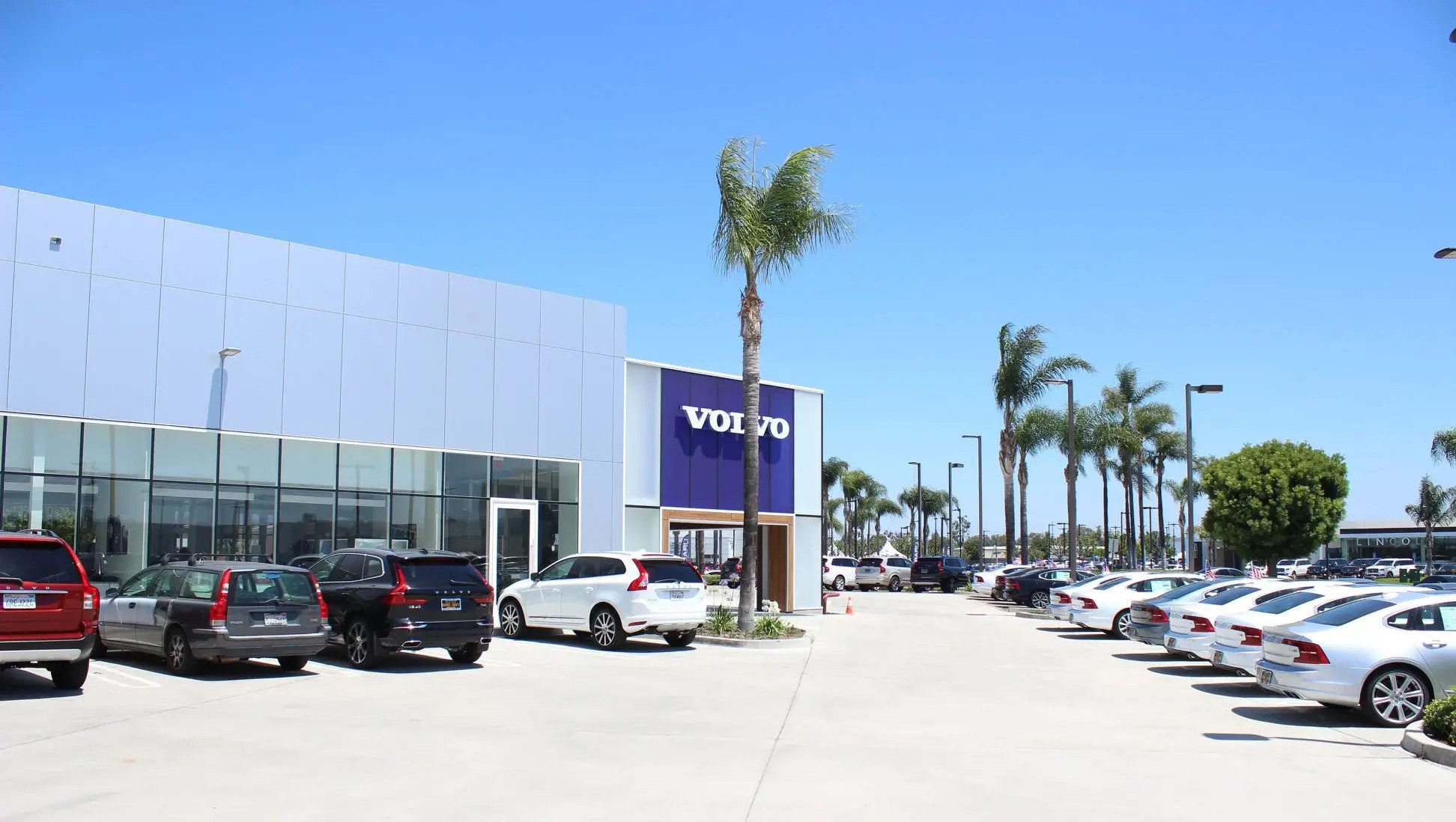 Certified 2023 Volvo XC60 B5 Plus w/ Climate Package AWD/4WD image 31