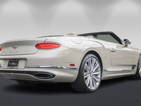 Used 2022 Bentley Continental GT Speed image 3