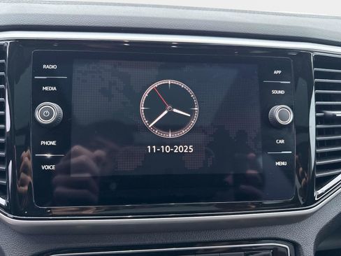 Used 2022 Volkswagen Atlas SE image 23